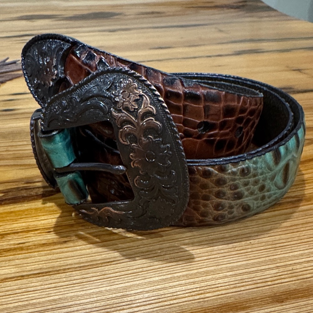 Vintage Bison Leather croc embossed Belt in Brown and Teal